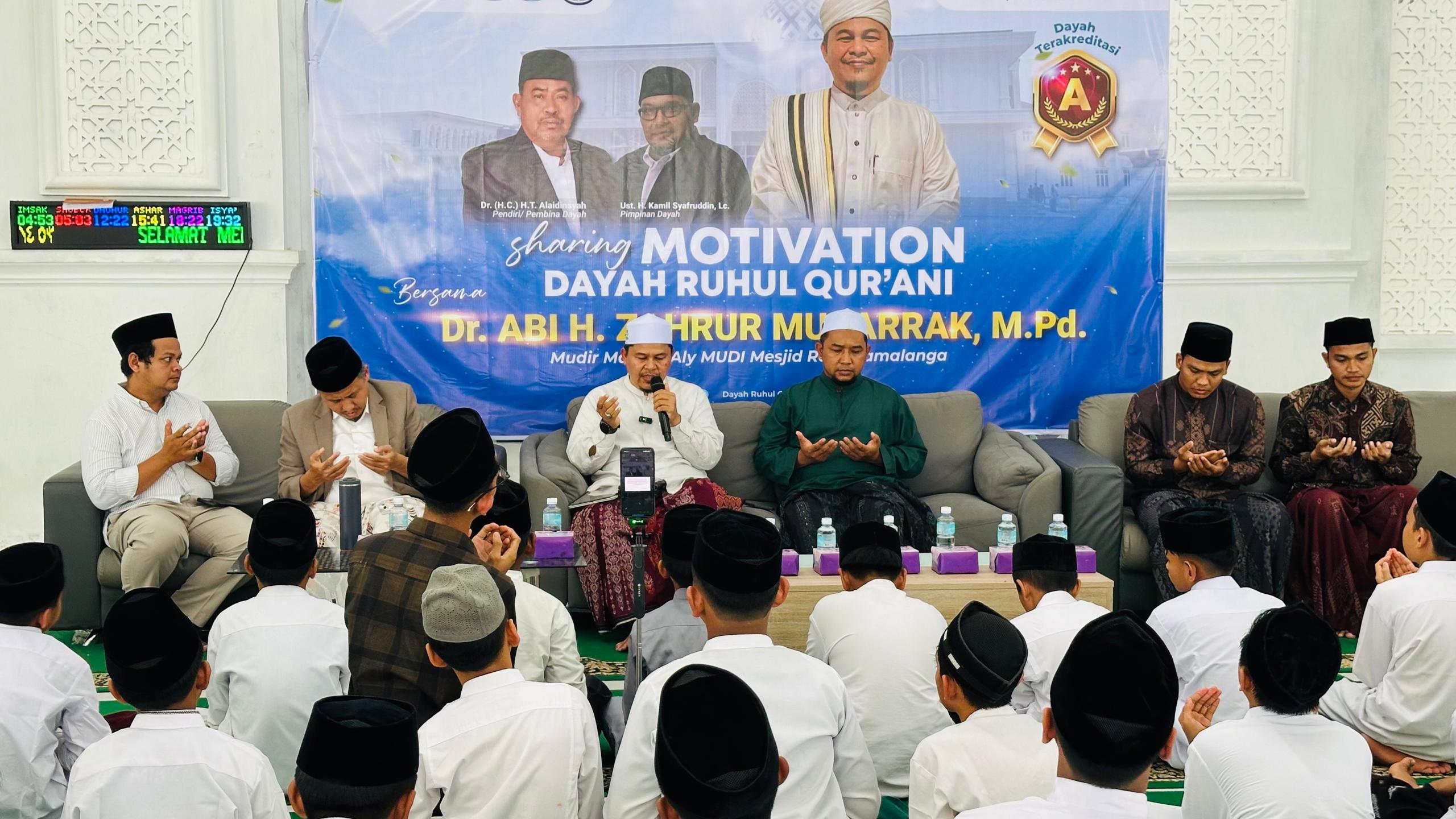 Cahaya Ilmu dan Adab Penuntutnya: Abi MUDI Berikan Sharing Motivation Inspiratif di Dayah Ruhul Qur’ani