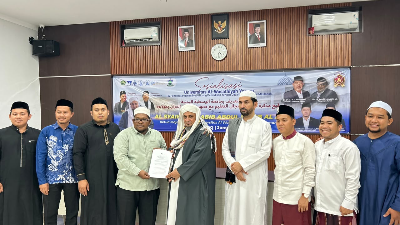 Kerjasama Bidang Pendidikan, Dayah Ruhul Qur’ani Meulaboh Tandatangani MoU dengan Universitas Al-Wasathiyah Yaman